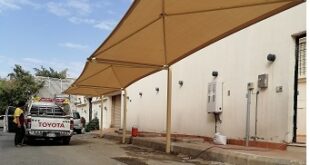 مظلات سيارات