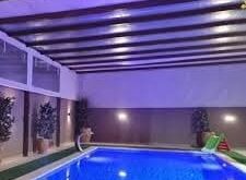 مظلات مسابح ساندوتش بانل