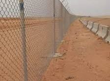 تركيب أسوار حديد وشبوك أمنية في مكة